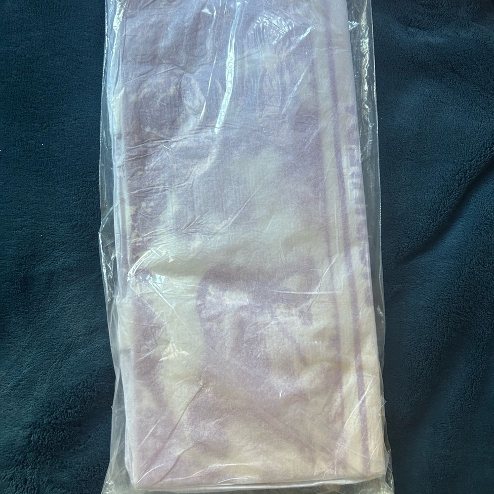 Dior Burgundy and Beige Tote Bag - Picture 4 of 5